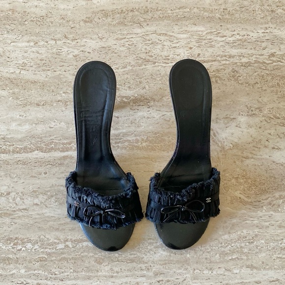 CHANEL Shoes - Vintage Chanel Ruffle CC Bow Mule Sandal Heels